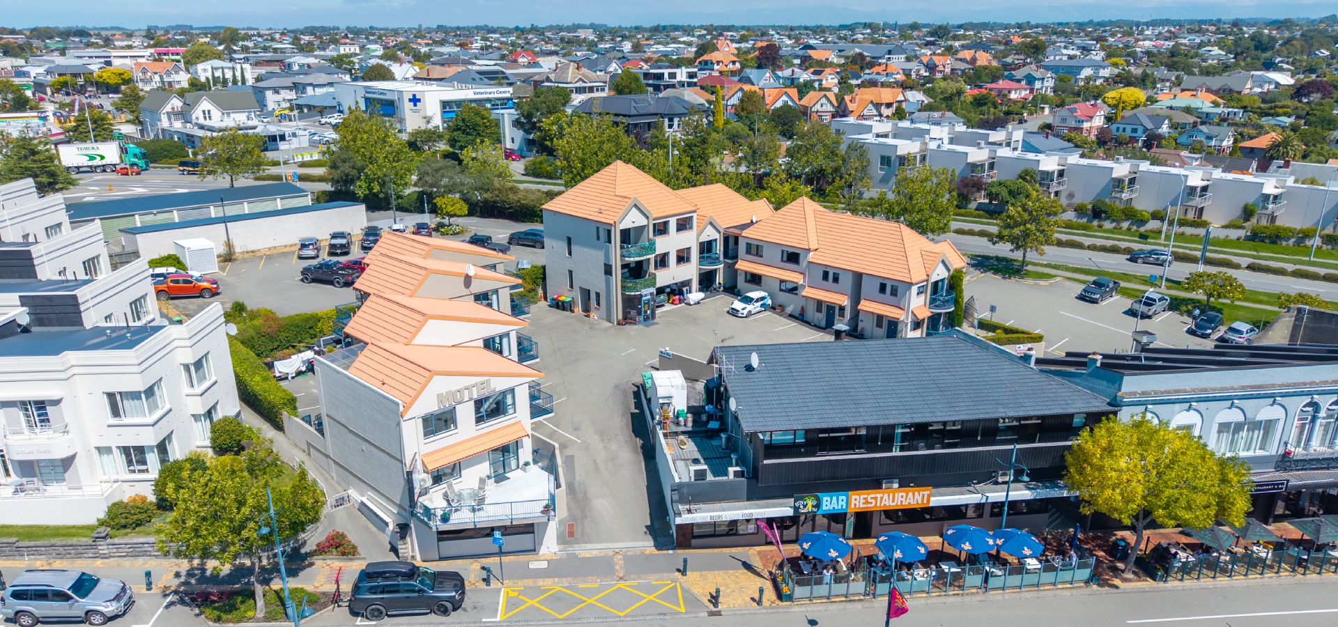 accommodation near caroline bay